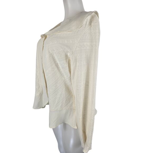 Coldwater Creek Cream Azteck  Ruffle Women's Lightweight Blouse XL - Picture 2 of 7